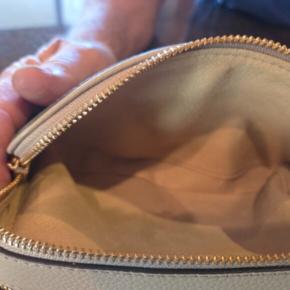 Tory Burch - Picture 3 of 4